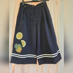 Dolce and Gabbana cotton cropped pants 40